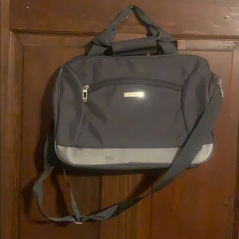 Gray Laptop Bag: Embark